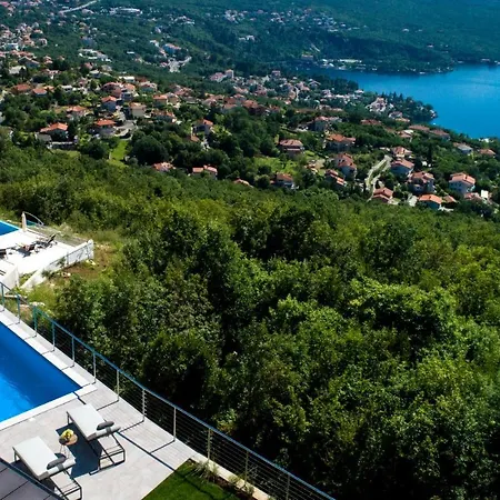 Amazing In With Wifi, Heated Swimming Pool And 2 Bedrooms * Matulji
